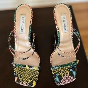Steve Madden Colorful Snake 🐍 Print Heels